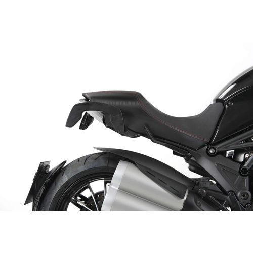 C-Bow holder Ducati DIAVEL (2011-2018)