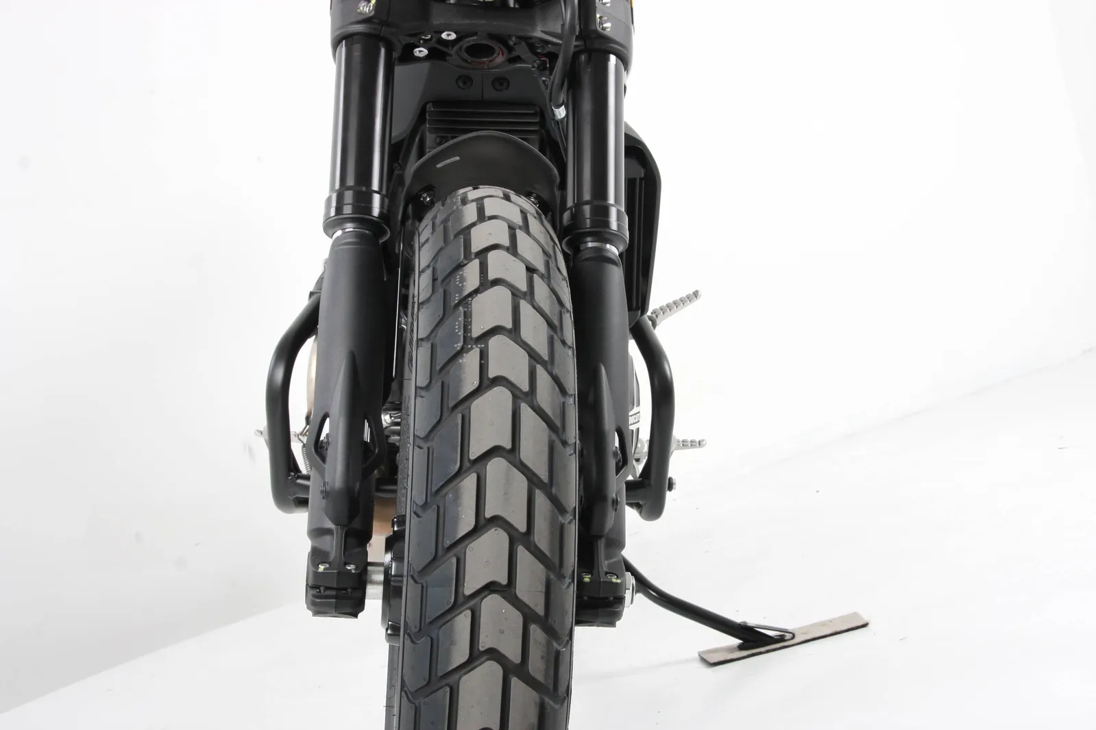Engine guard black for Ducati Scrambler 400 Sixty2 (2016-2020)