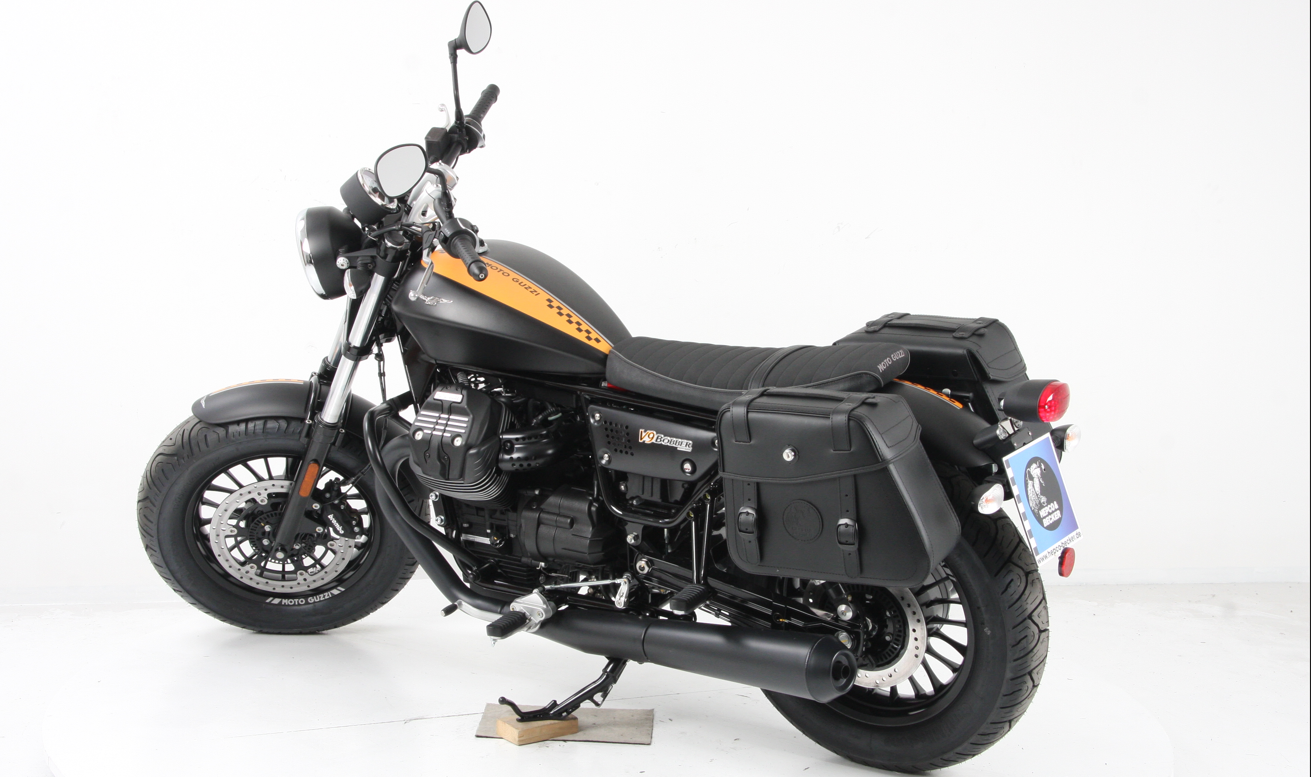 Leather bag holder cutout black for Moto Guzzi V9 Bobber/Special Edition (2021-2025)