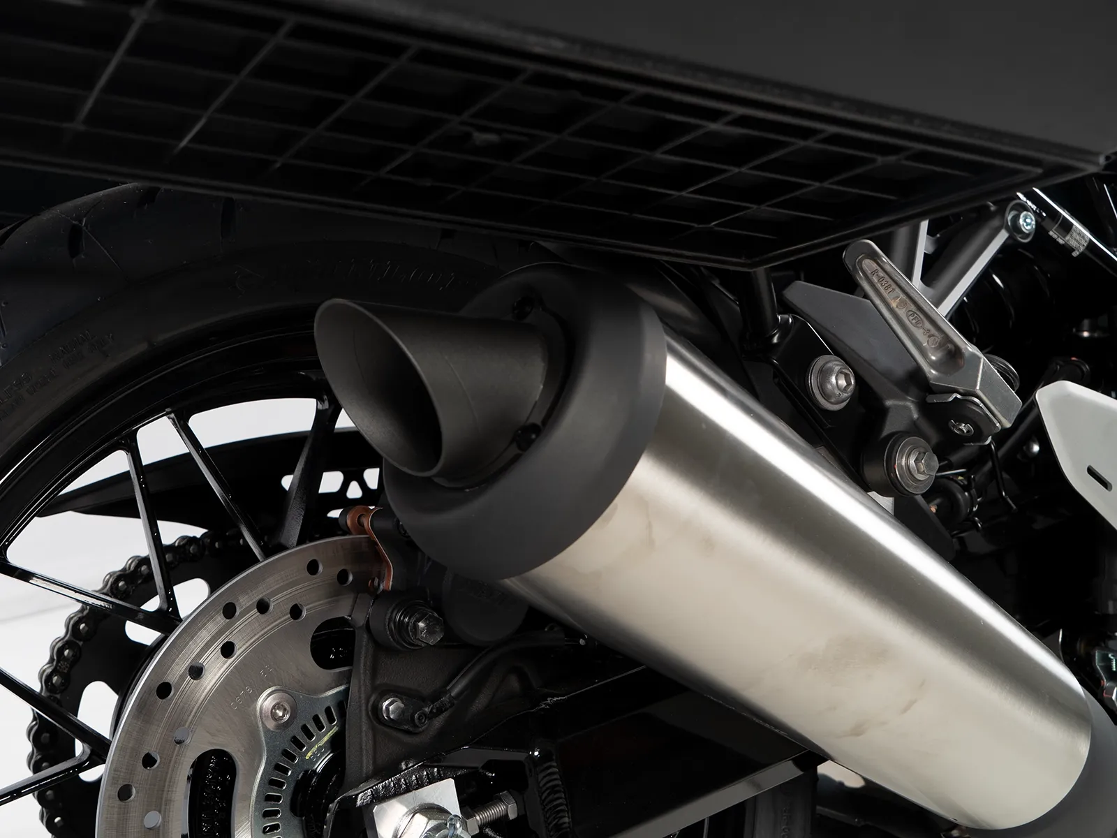 Heat protection exhaust cover black for Kawasaki Z 900 RS / Black Ball Edition (2026-)