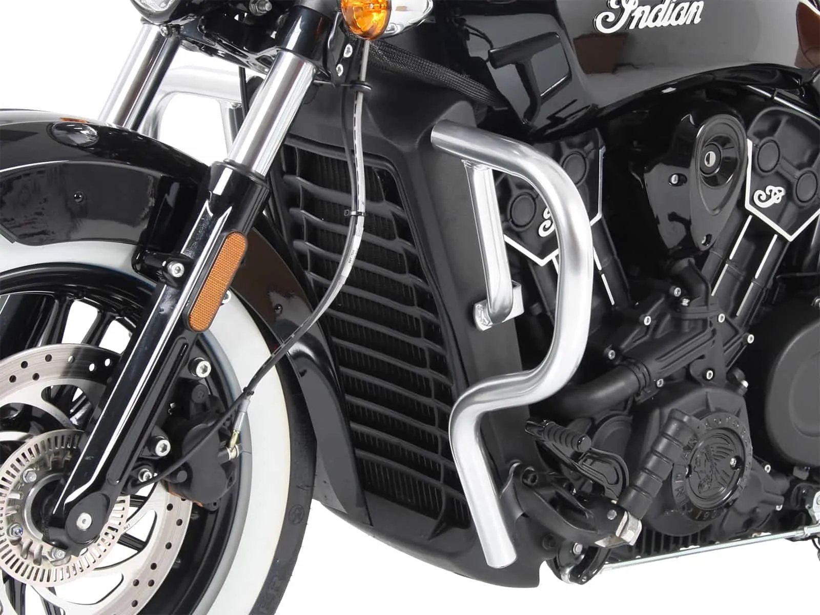Chrome engine guard for Indian Scout Bobber / Sixty / Twenty / Rogue (2017-2024)
