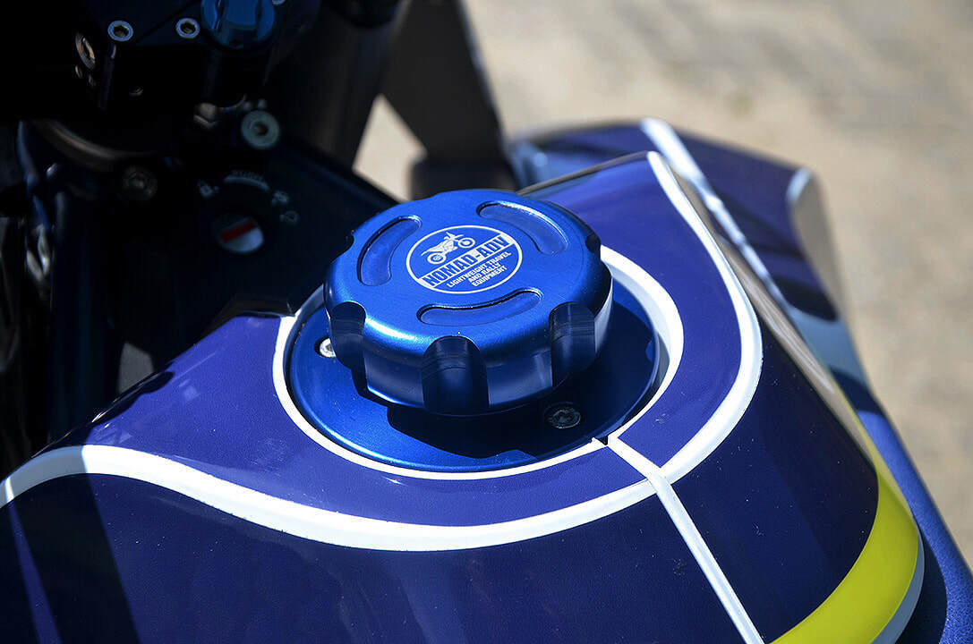 Nomad ADV Husqvarna 701 Fuel Filler Blue
