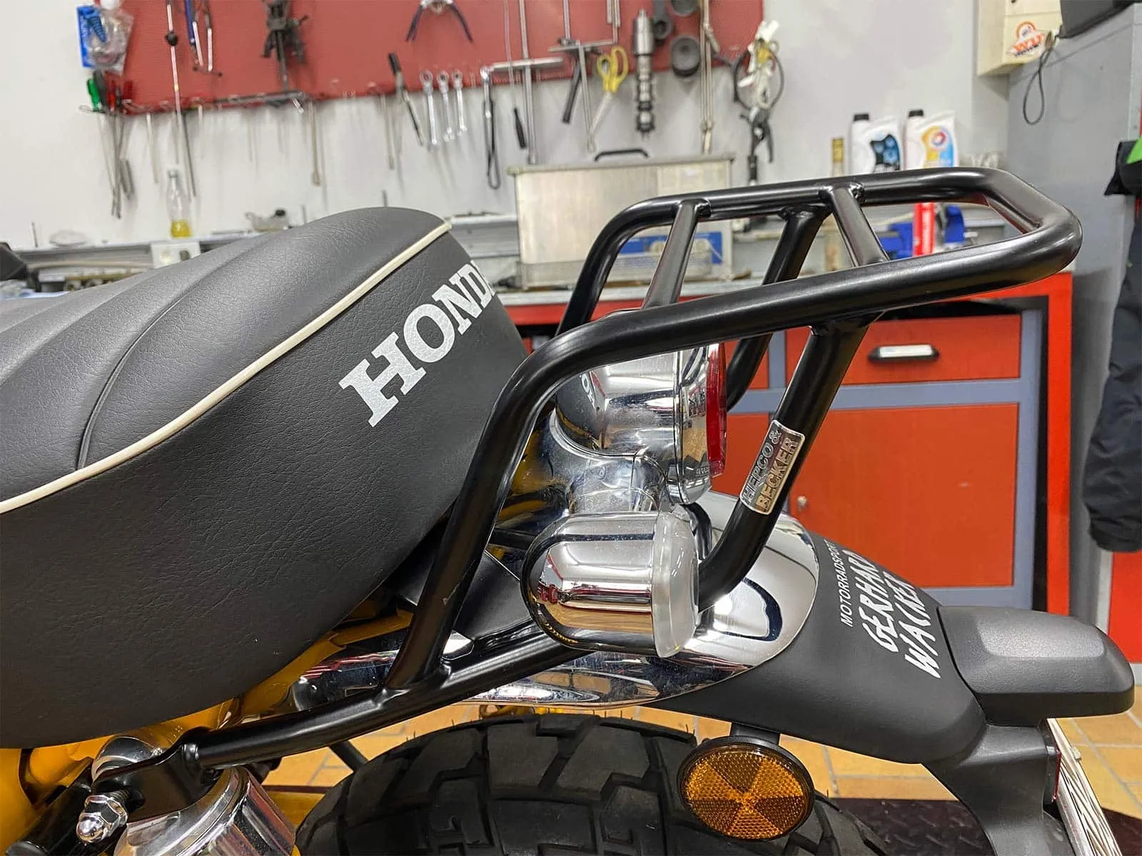 Tubular luggage rack black for Honda Monkey 125 (2019-)