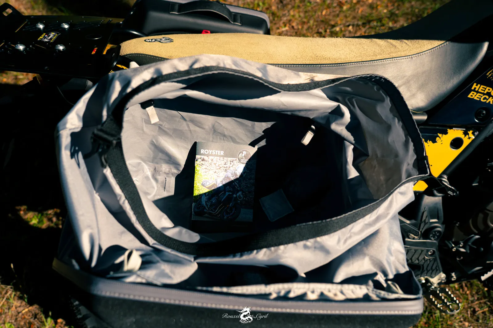 Royster Speed side bag set black/grey for C-Bow holder