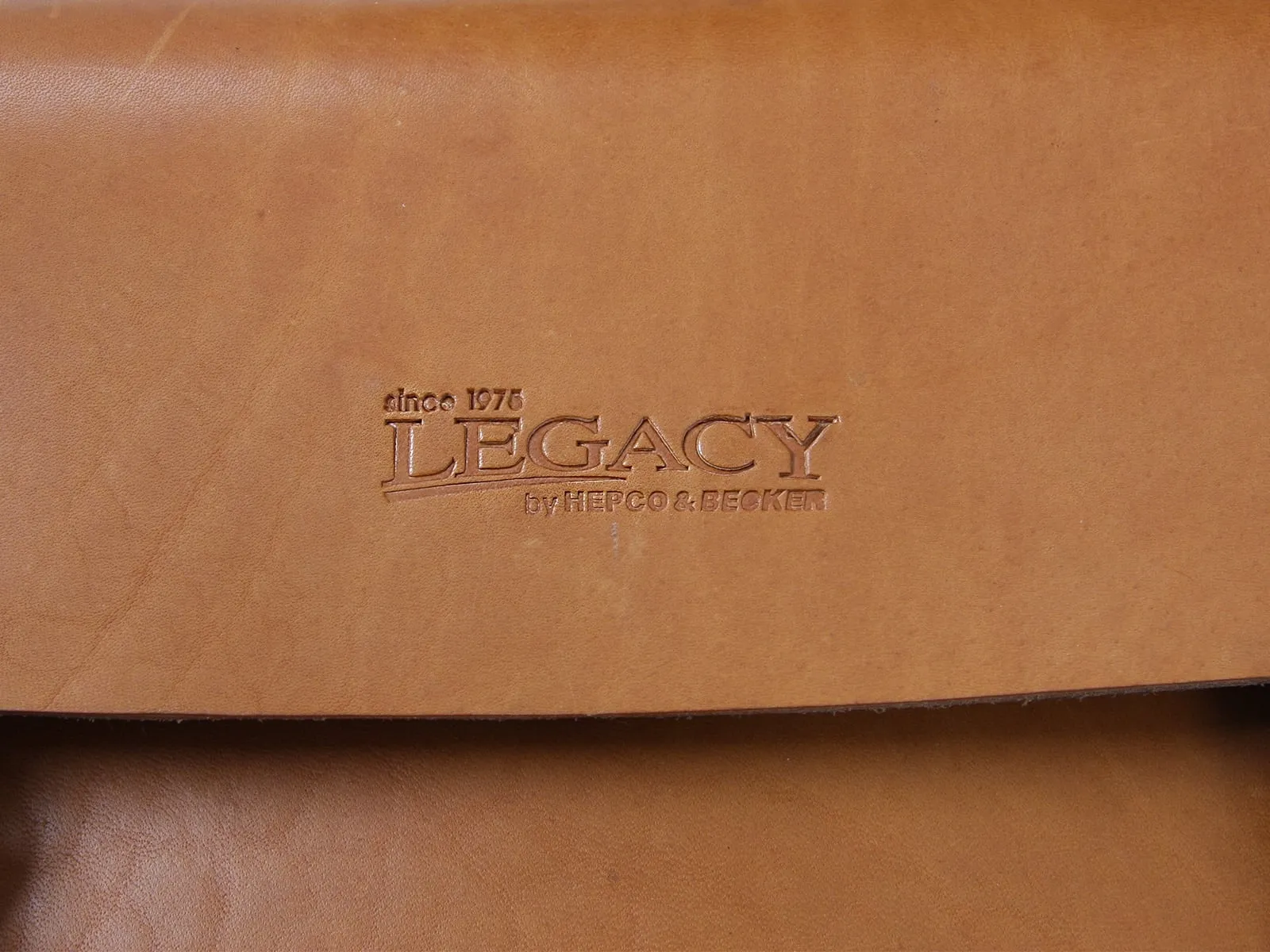 Legacy Leather Briefcase sand brown for C-Bow carrier