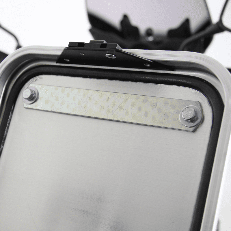 Standard aluminum sidebox 40 right side