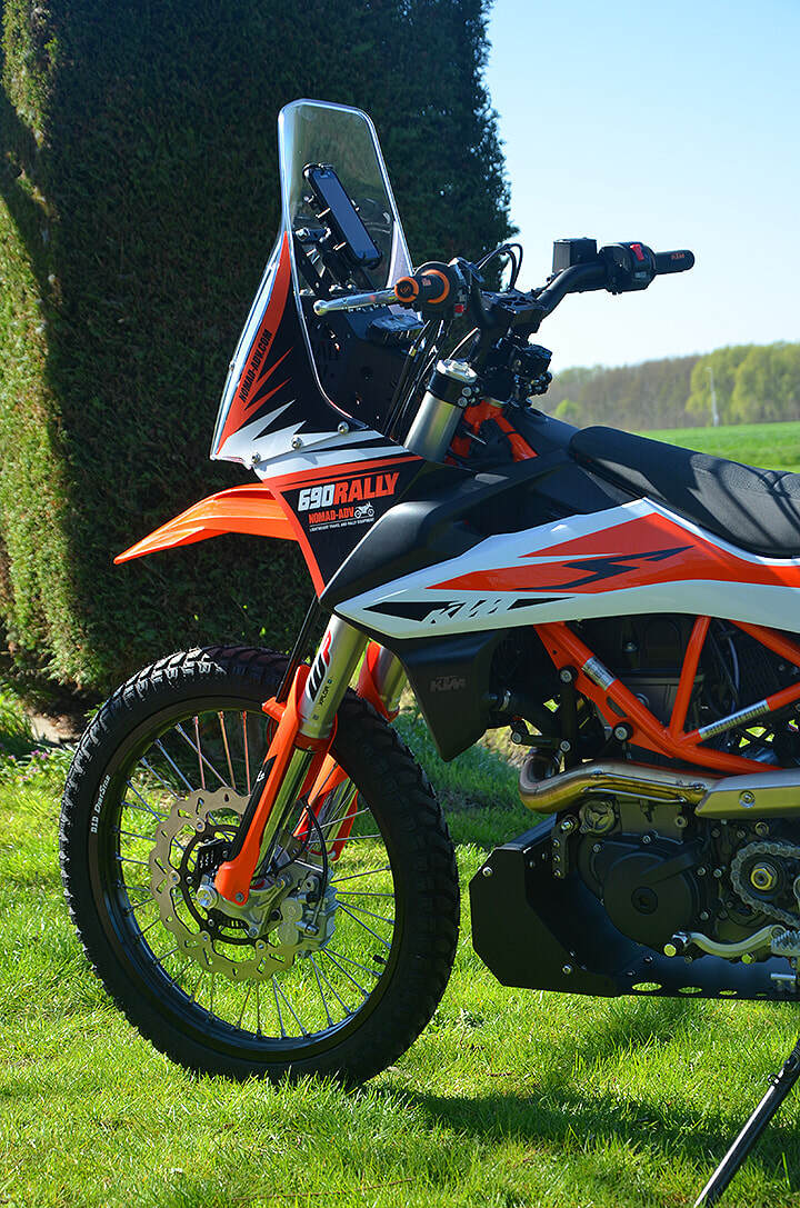 Ktm clearance 690 nomad