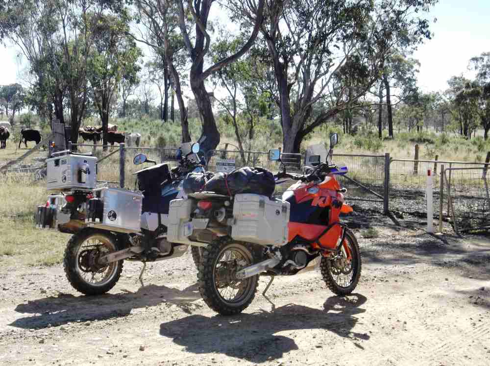 For KTM's original 950 & 950S LC8 Adventure from 2004 we offer Hepco & Becker motorcycle accessories, luggage and more.  All available in Australia from Motorcycle Adventure Products 