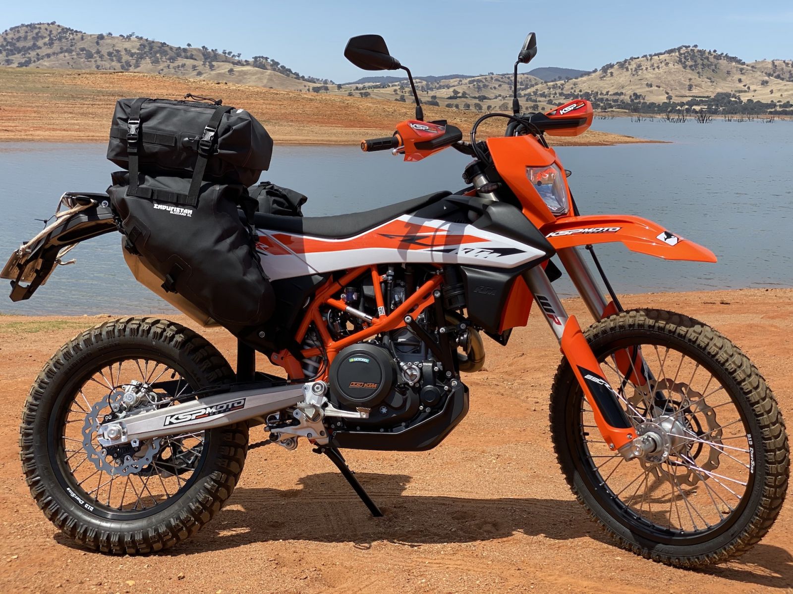 KTM 690R Enduro with Enduristan saddlebags