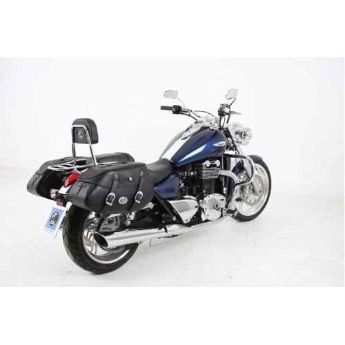 C-Bow side carrier black for Triumph Thunderbird 1600/1700 Commander / Storm (2009-2018)
