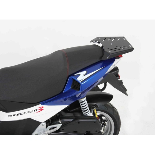 Luggage rack for universal top cases with black plastic adapter plate for Peugeot Speedfight 3 (2009-2015)